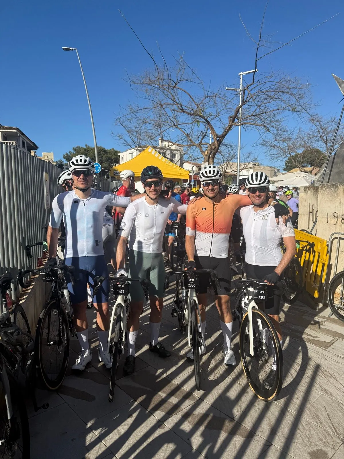 Riders at the Mallorca 312 start corral